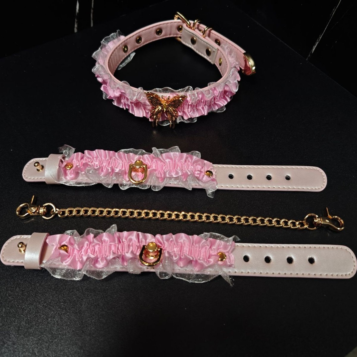 Pink Lace Puppy Play Set – Submissive BDSM Kit with Collar, Wrist & Ankle Cuffs, and Leash | DDLG Starter Gear